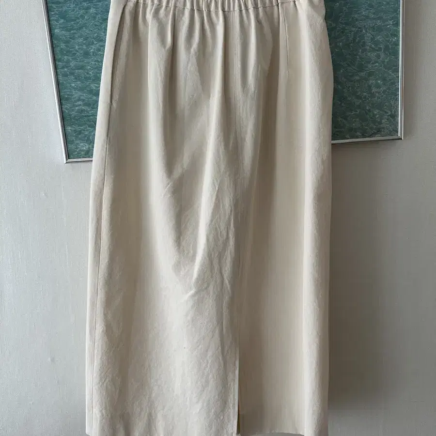 킨더살몬 Original H-line Skirt White