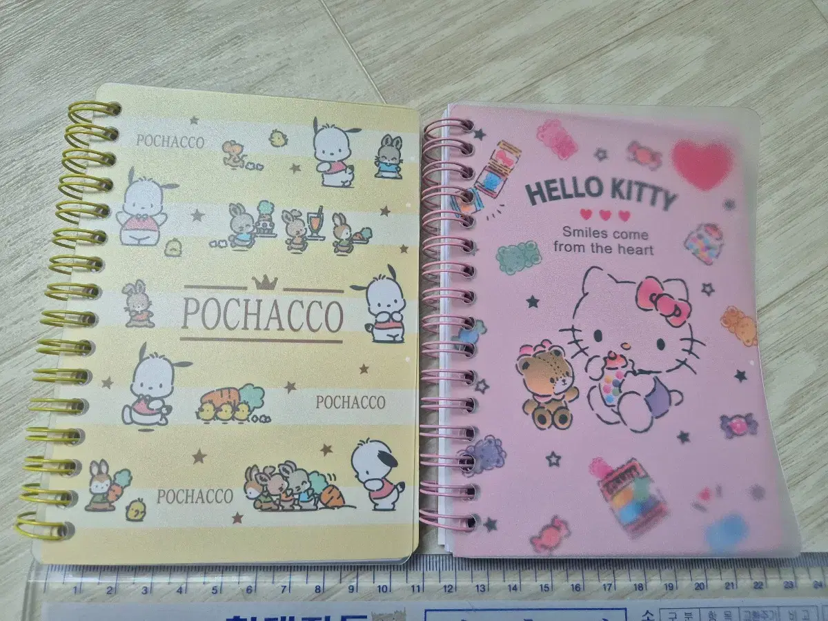 Bulk) Kitty Pochaco Spring Notes Notepad