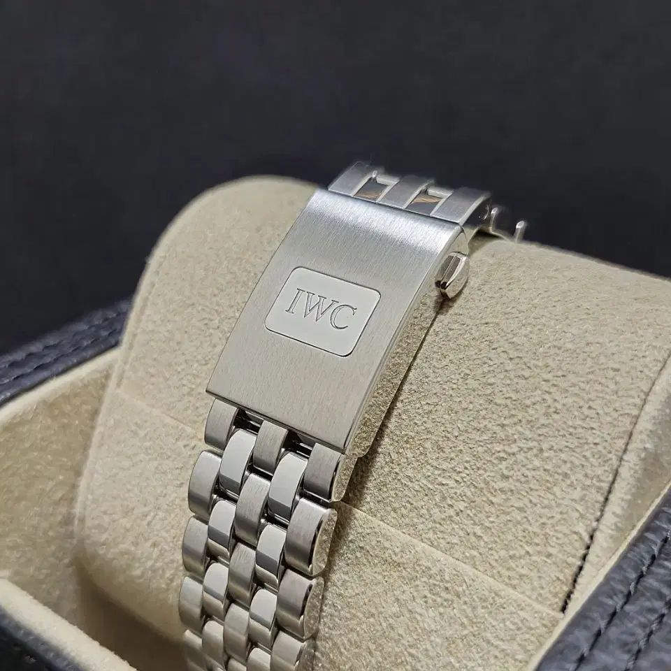 IWC 파일럿 크로노 스틸시계 (IW388104)