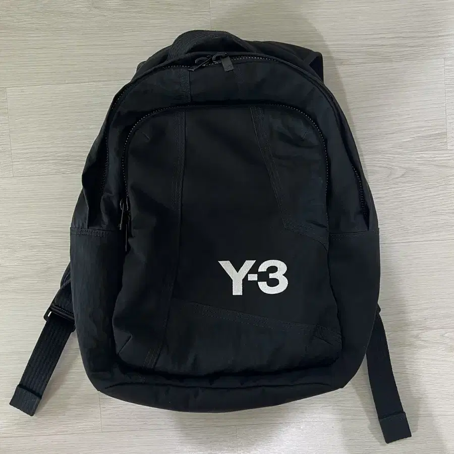 Y-3 백팩