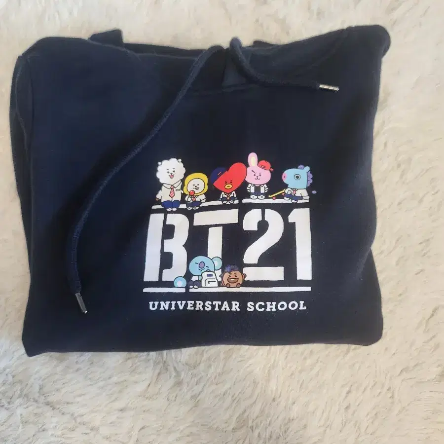 bt21  후드티 s 사이즈