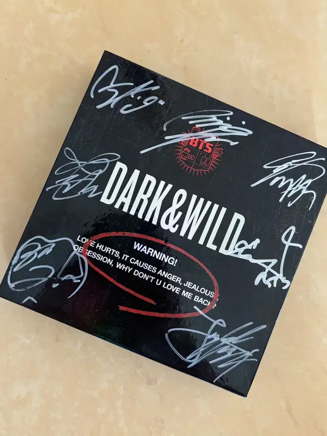 (비매)방탄 Dark&wild 다크앤와일드 친필사인 앨범