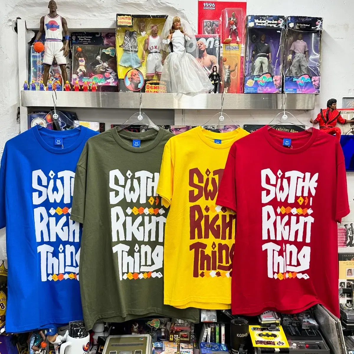 SW031 SW THE RIGHT THING TEE