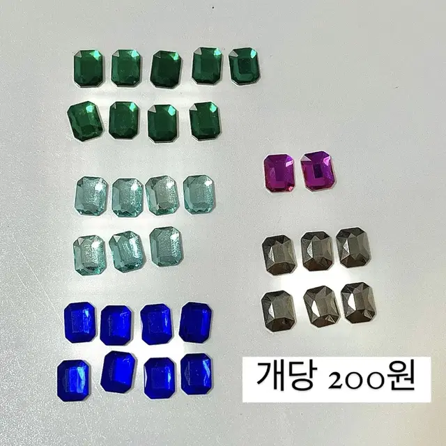 [ 100원~600원 ] 사진 8장 / 네일파츠 모음