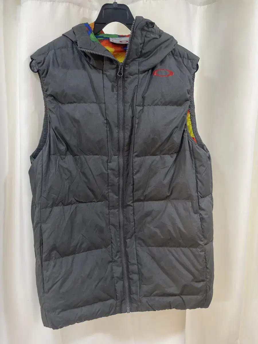 Oakley Padded Vest