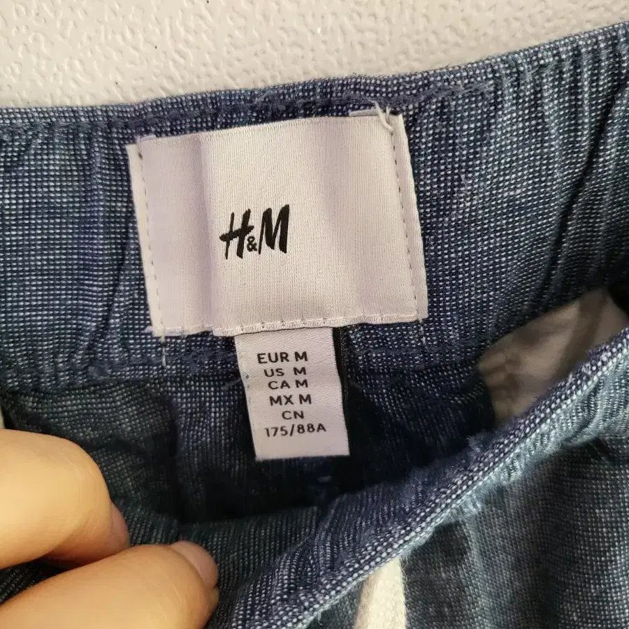 H&M 남성 밴딩 반바지 33