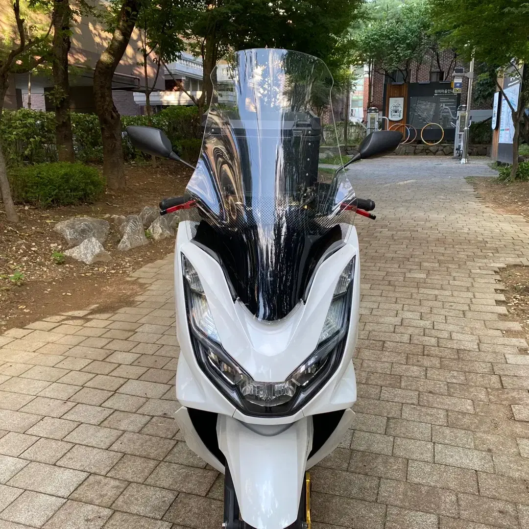 2022년 PCX125 ABS모델 생활튜닝 바이크판매합니다.