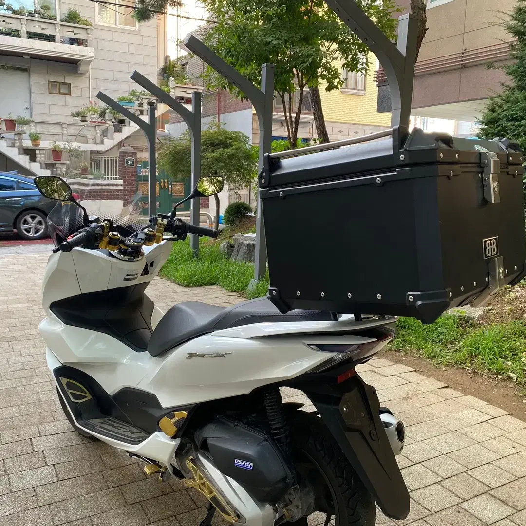 2022년 PCX125 ABS모델 생활튜닝 바이크판매합니다.