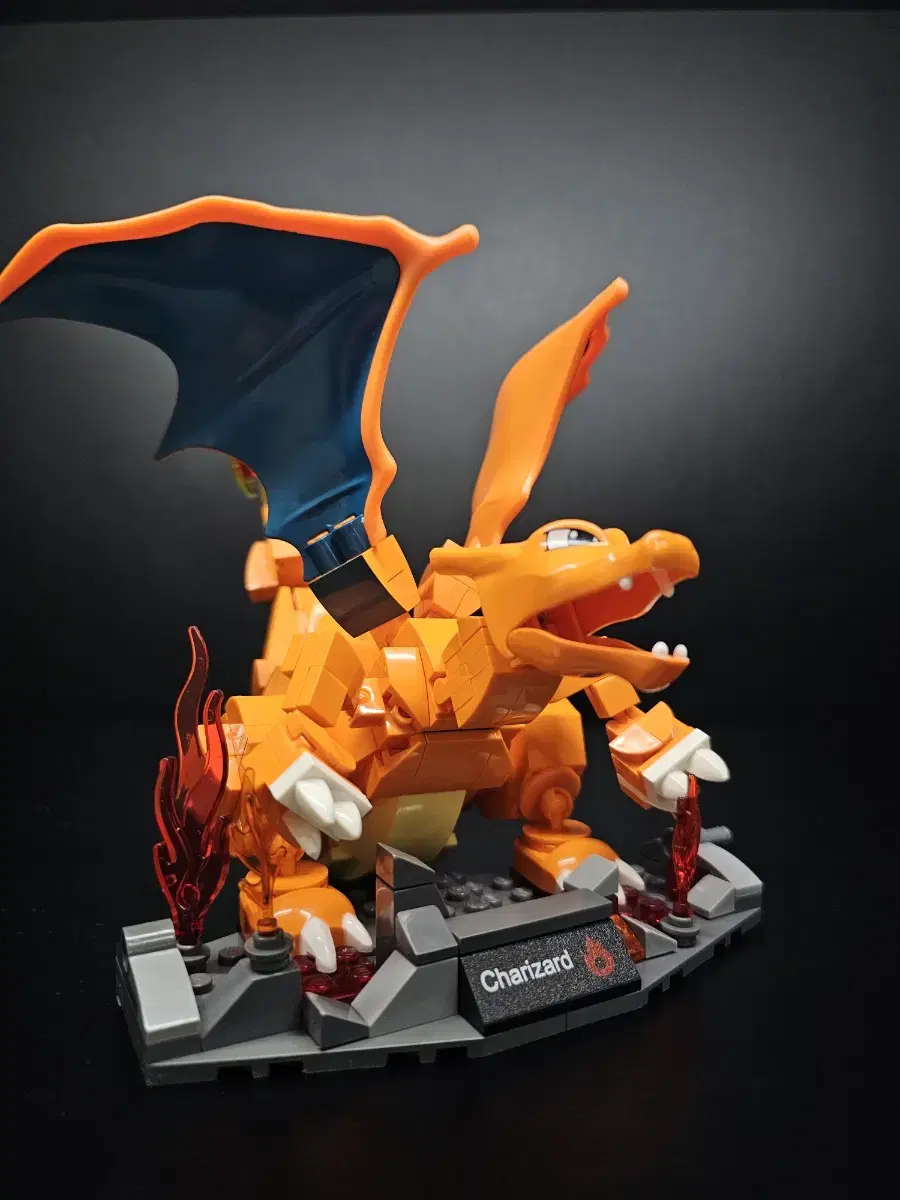 Pokémon LEGO Lizamon LEGO