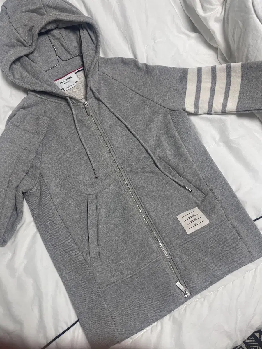 Thom Browne hoodie pickup size1