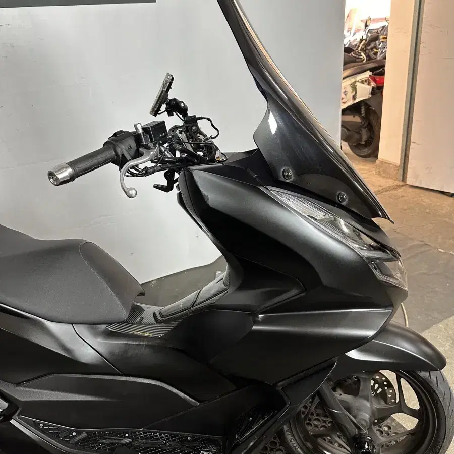 (이벤트중 내용참고)22년식 올블랙파츠 pcx ABS