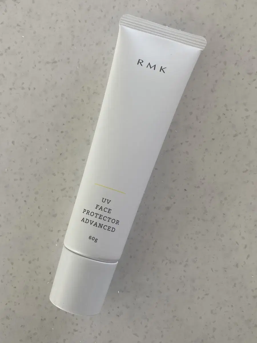 RMK UV 페이스 프로텍터 어드밴스드 SPF50+ PA++++