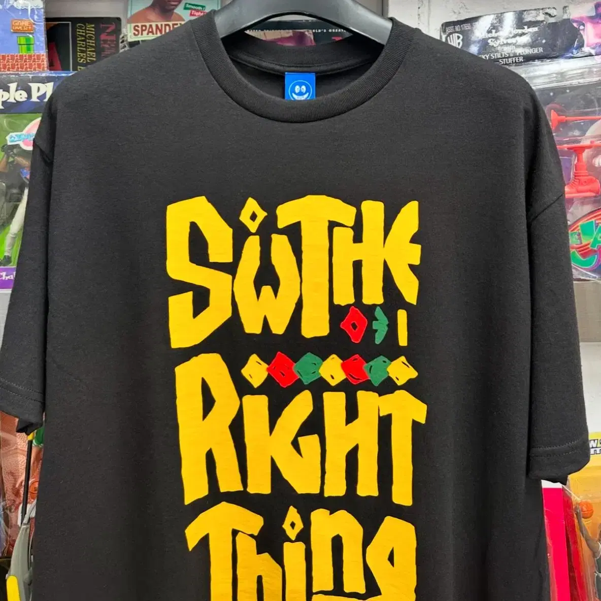 SW031 SW THE RIGHT THING TEE