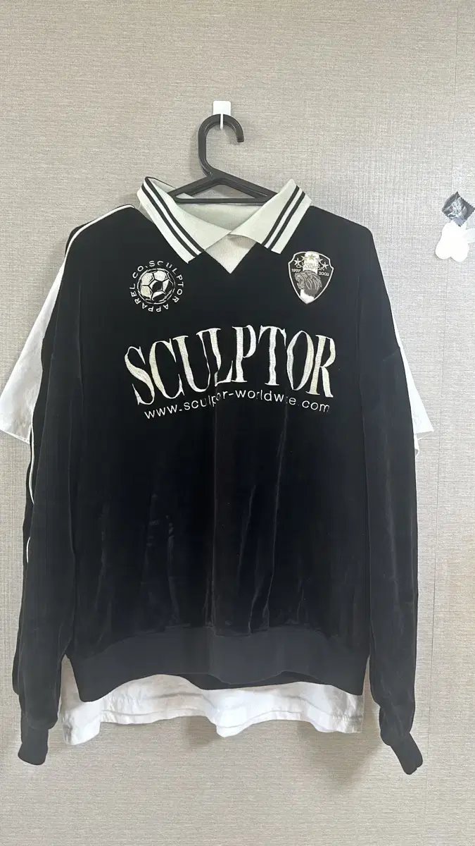 Sculptor Velvet Jersey Top