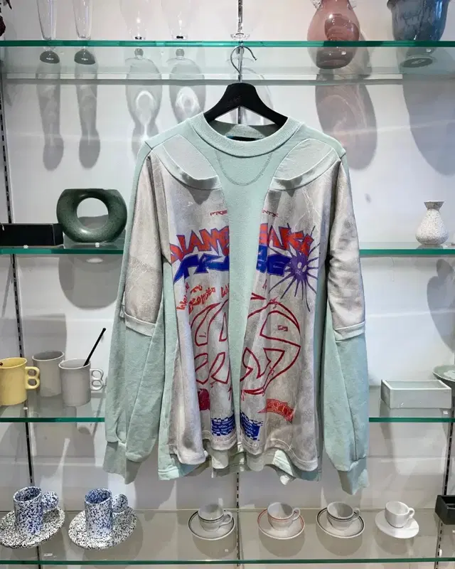 네임세이크 morton sweatshirt