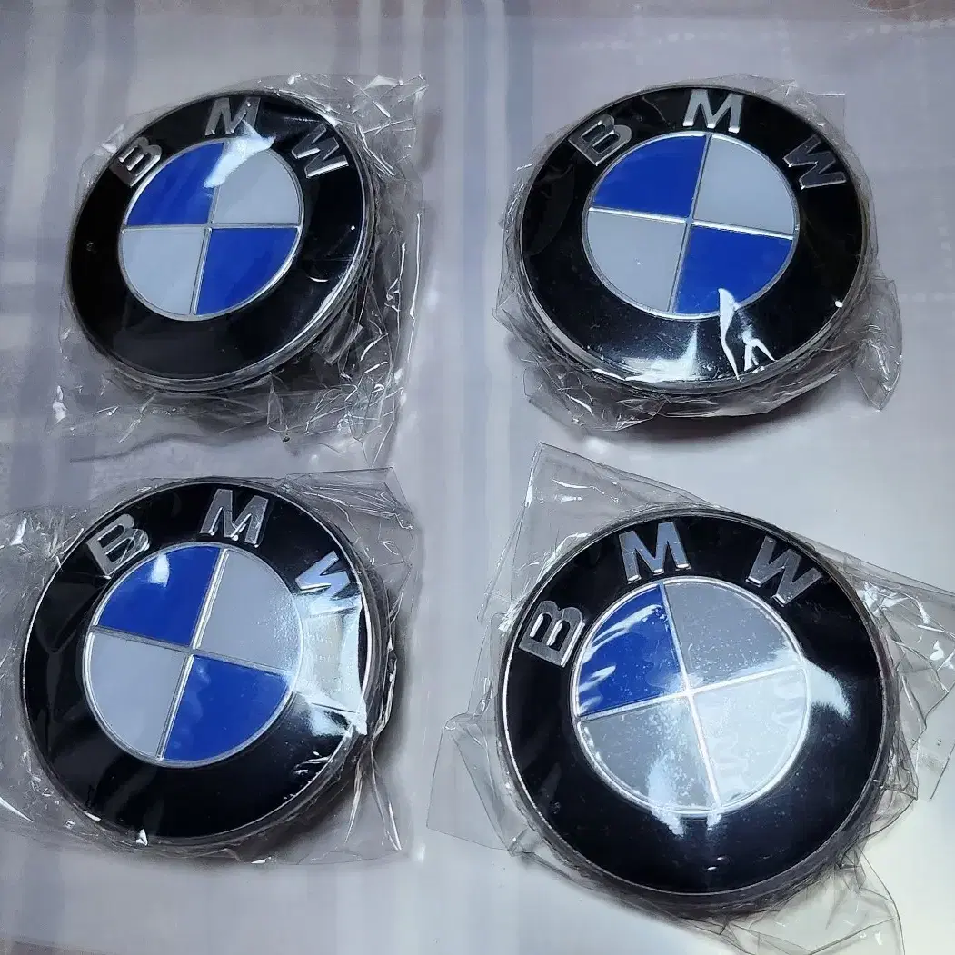 BMW 68MM 순정색상 휠캡 1대분 (정품X)