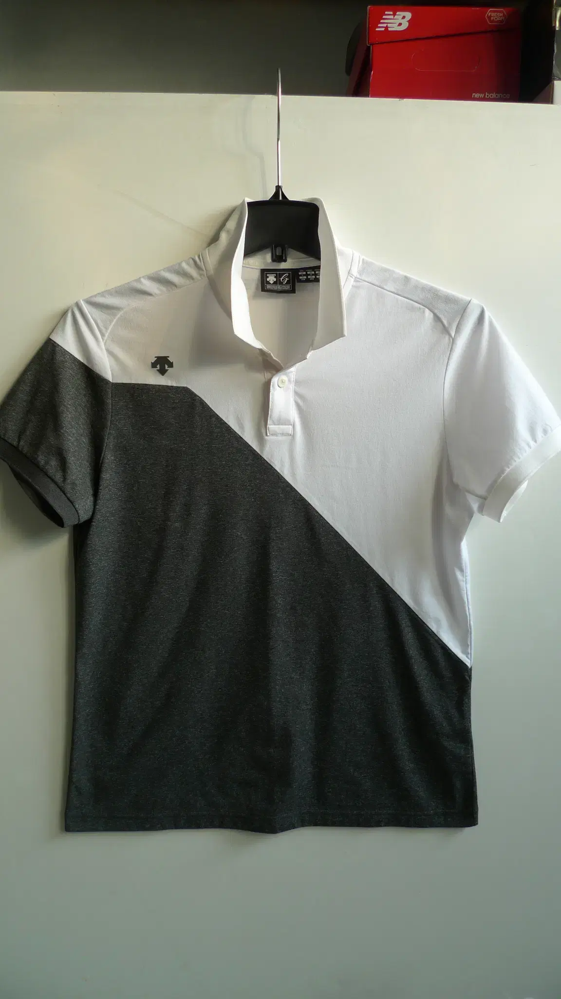 Desainte PKara Golf T-Shirt