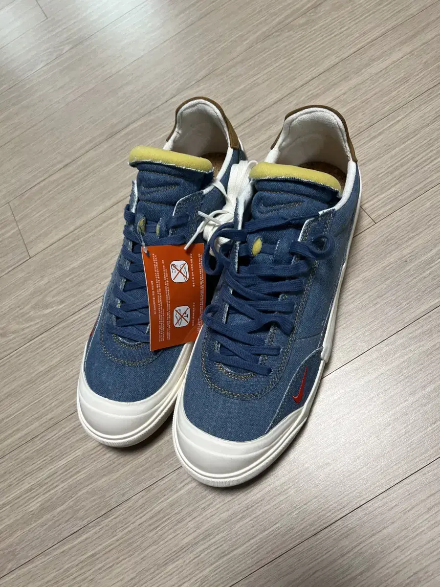 Nike : Drop-Type LX Denim