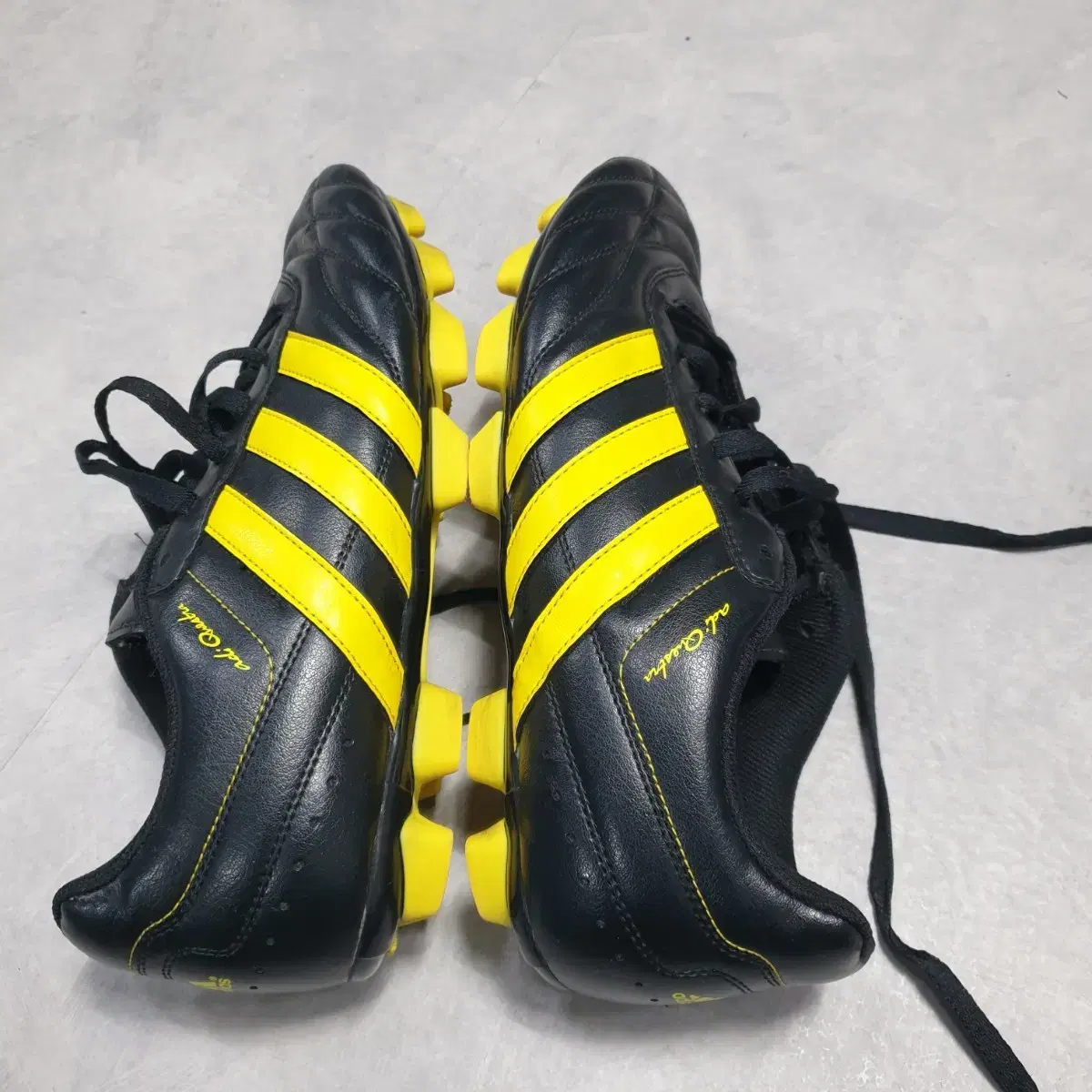 adidasAdiQuestraTRX FGFootball BootsSpike Shoes270