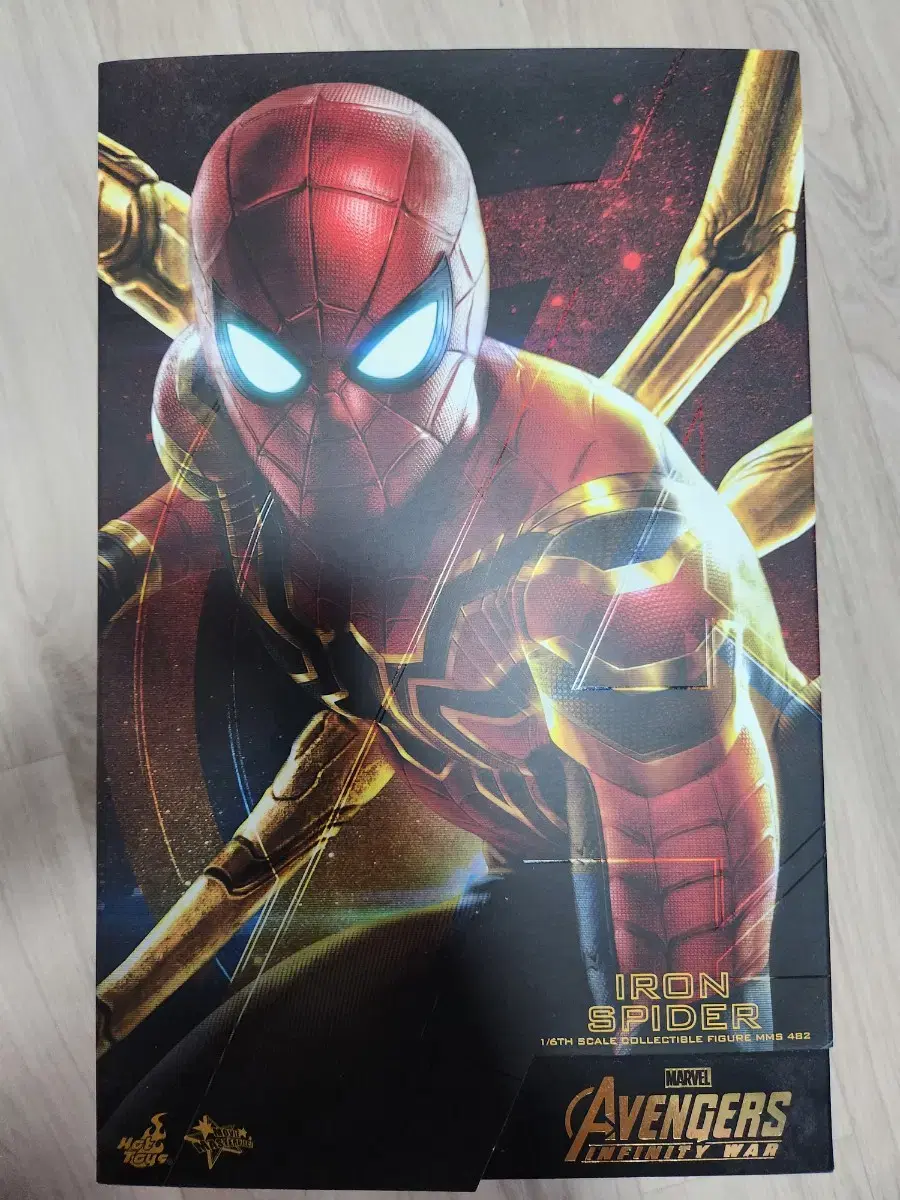 (Unsealed) Iron Fighter Tom Holland InWar Spider-Man Figure