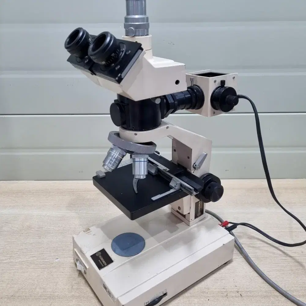 DONGWON MICROSCOPE EML-TS 현미경.