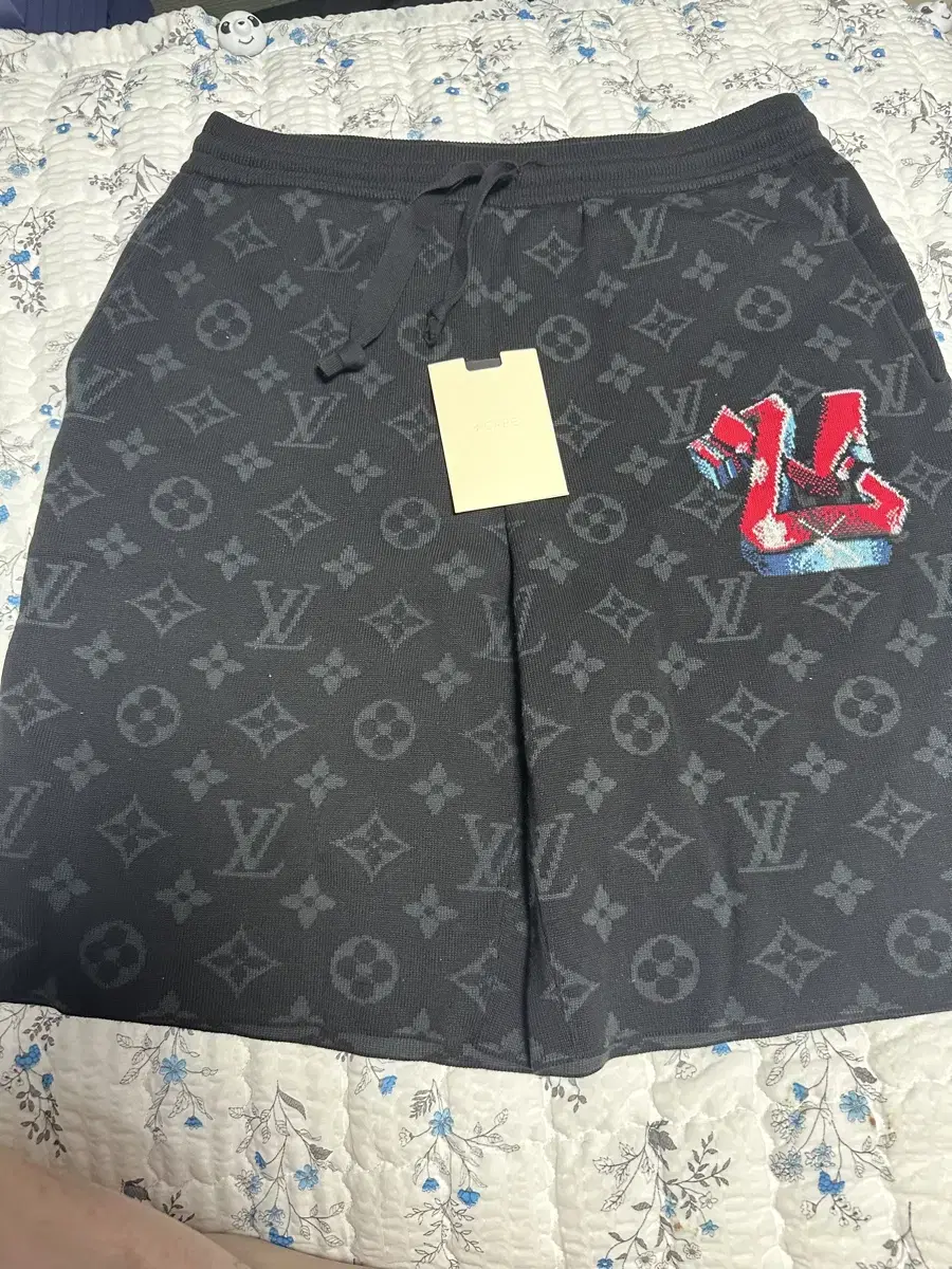 Louis Vuitton Monogrammed Vahn in S+ (Department Store Original)