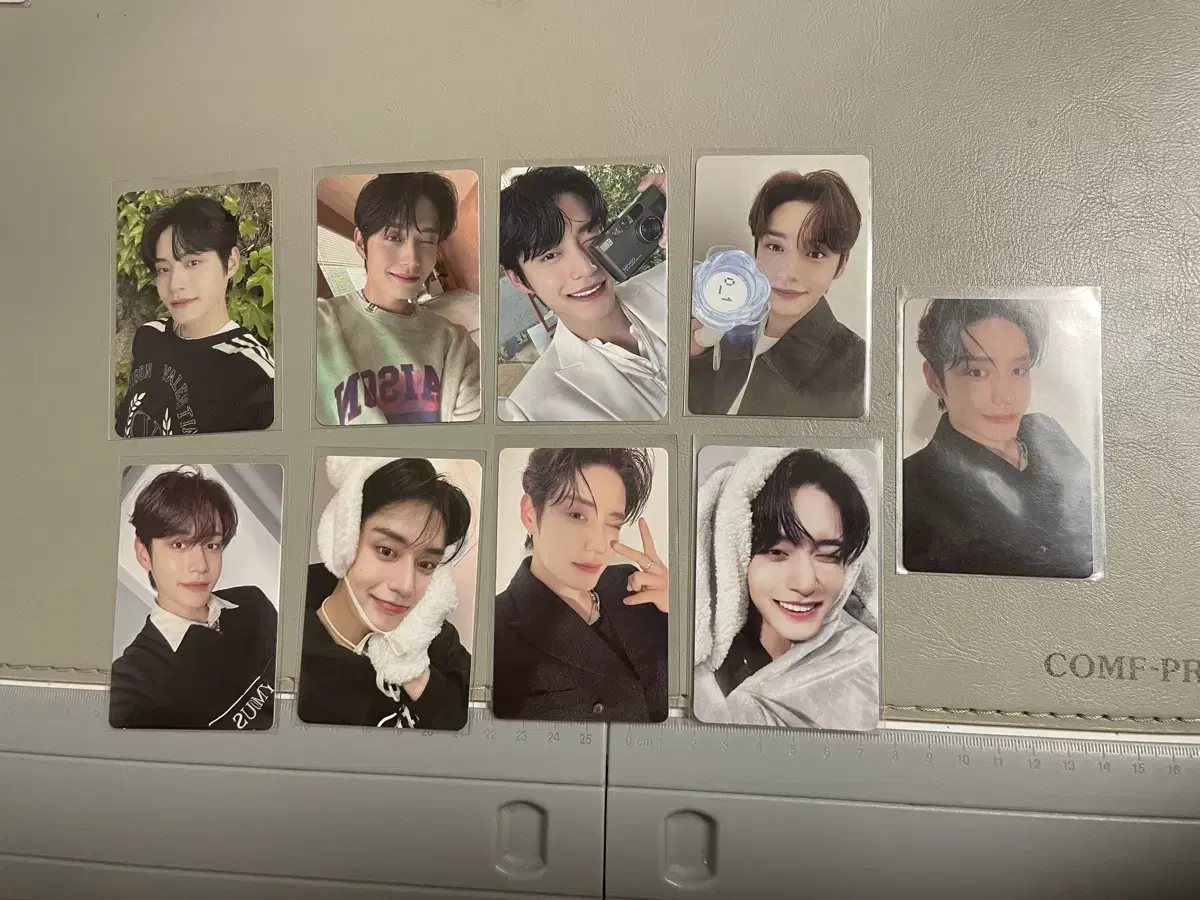 Zerobaseone photocards