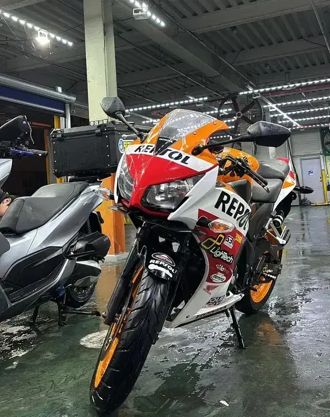 16년식 cbr300r 470만원튜닝 25@@@ 떼르 풀배기 구변O 판매