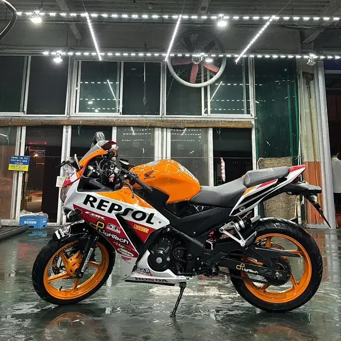 16년식 cbr300r 470만원튜닝 25@@@ 떼르 풀배기 구변O 판매