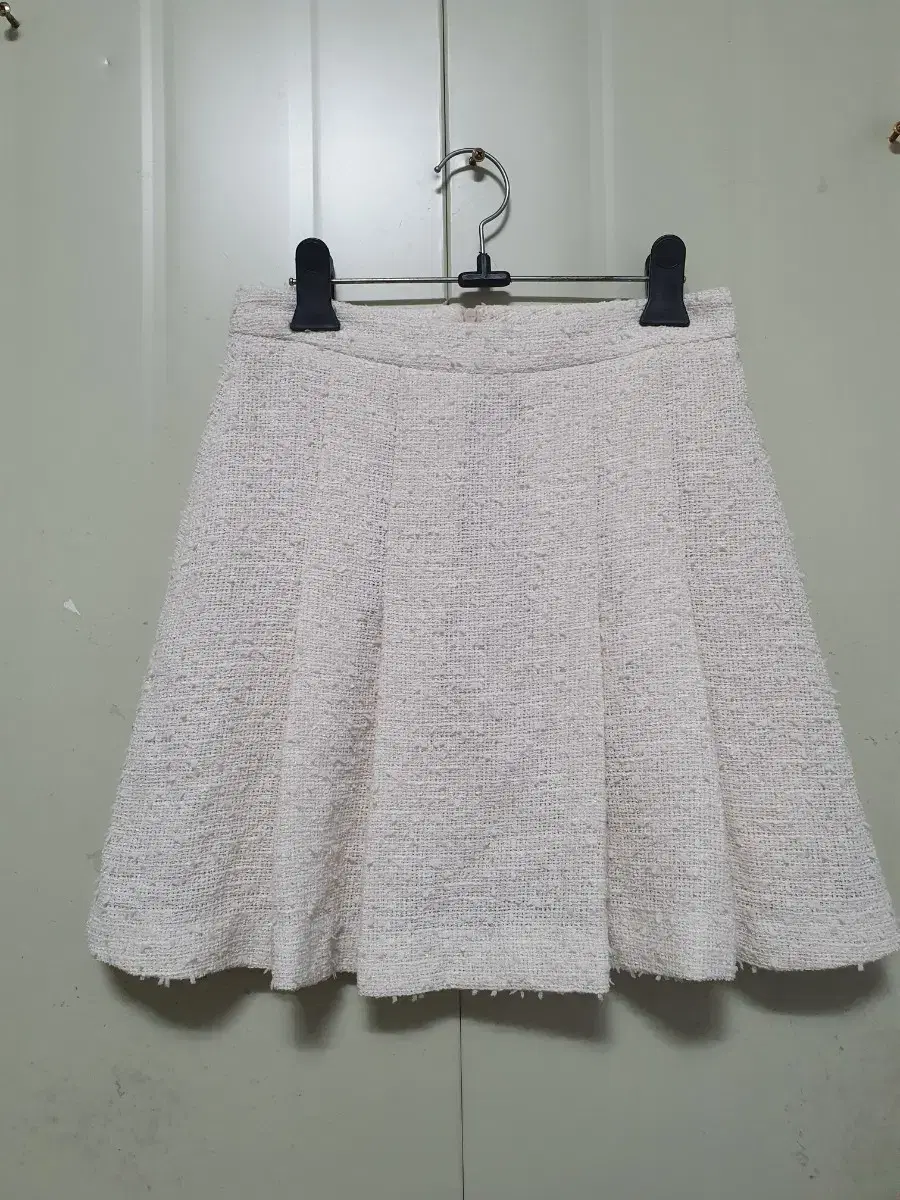 Special Price) N4087 Boucle Pleated Tweed Skirt. Miniskirt.