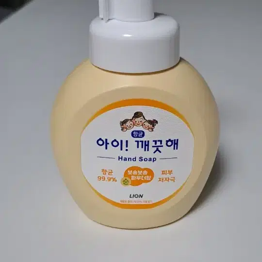 아이깨끗해 상큼레몬향 500ml 용기형 12개         보송보송파