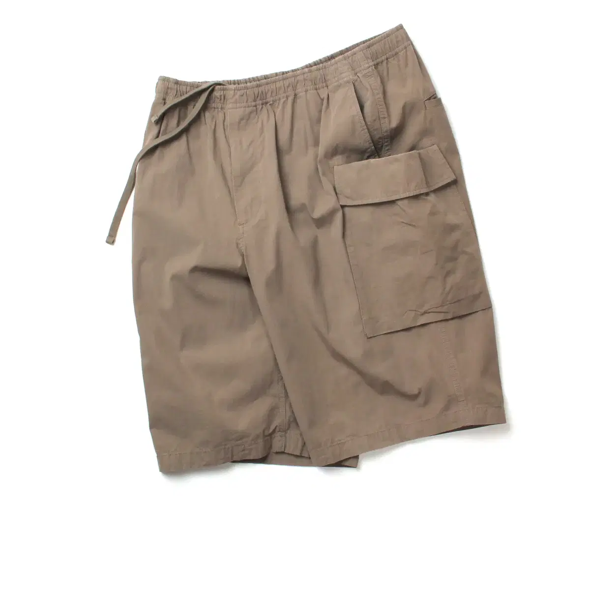 BEAMS - utility shorts