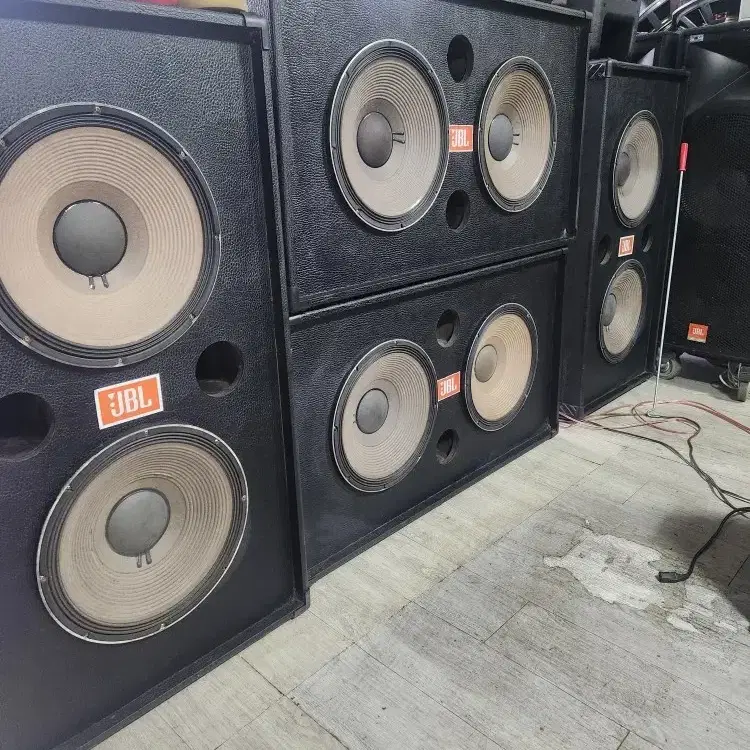 JBL15인치떠블우퍼 1조2226H