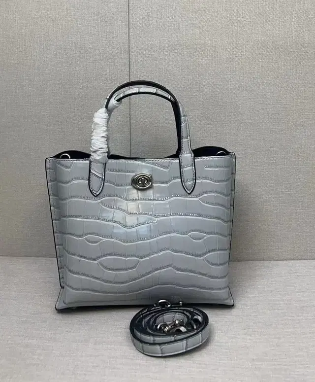 코치 coach C8632 willow tote24 토트 크로스바디