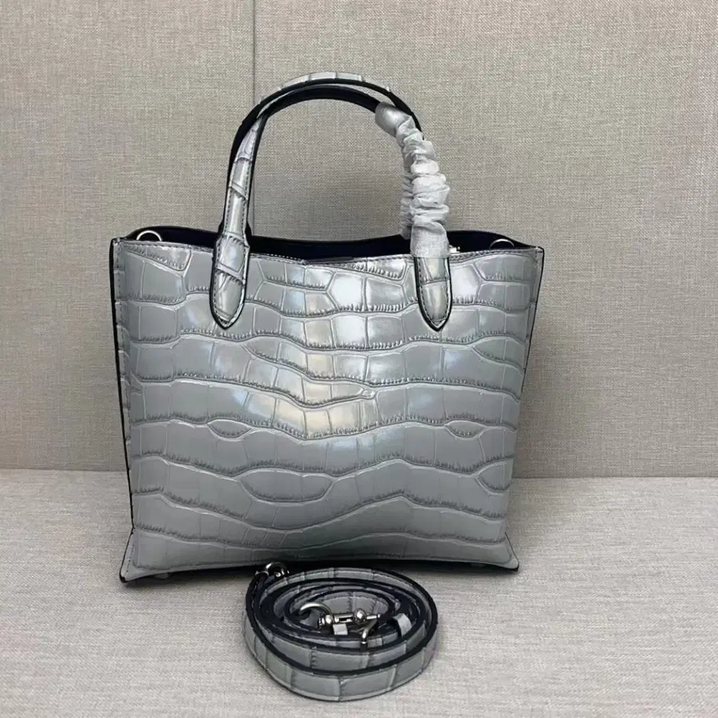 코치 coach C8632 willow tote24 토트 크로스바디