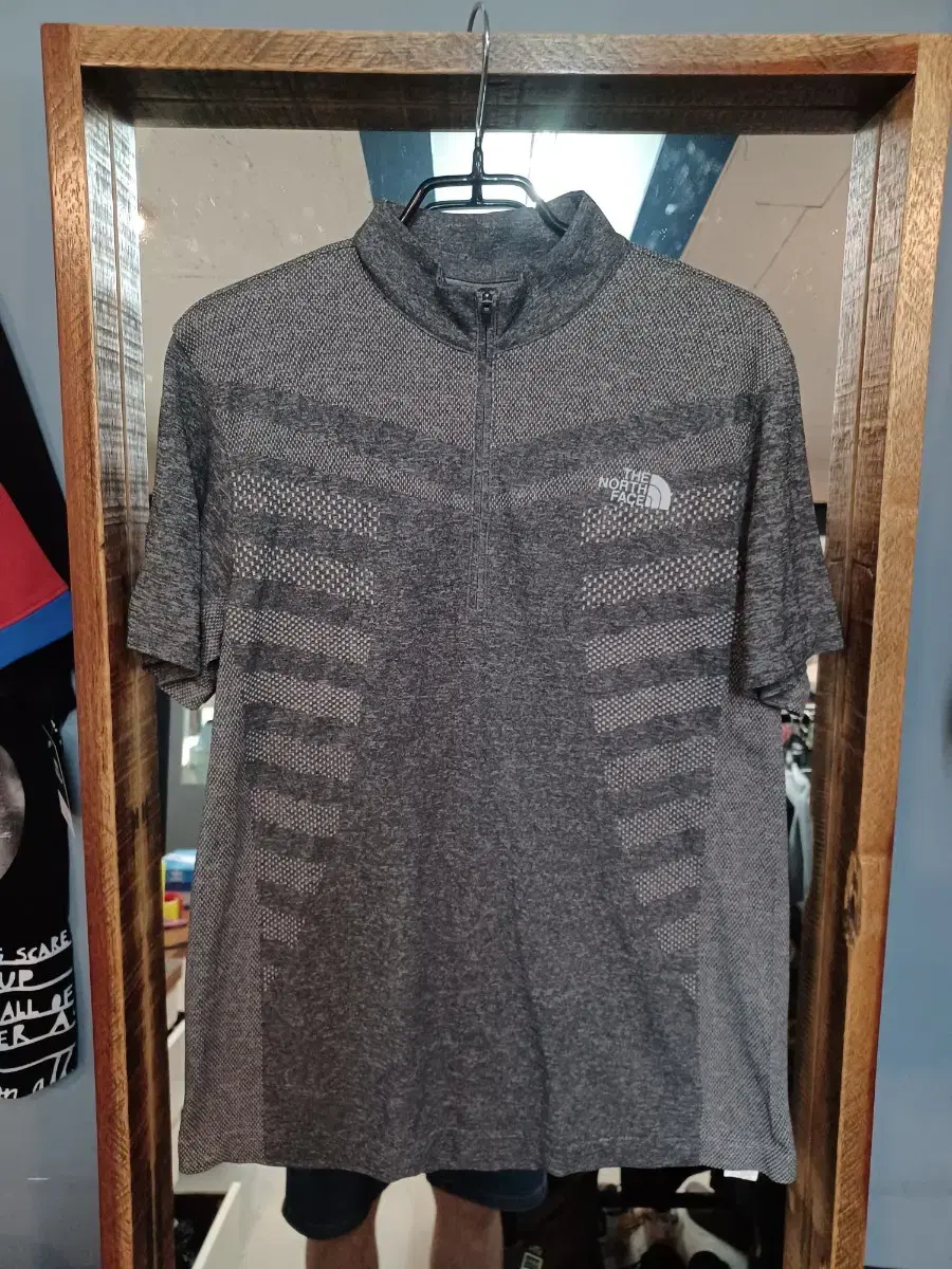 The North Face Neck Pola Half Zip Functional Short Sleeve L