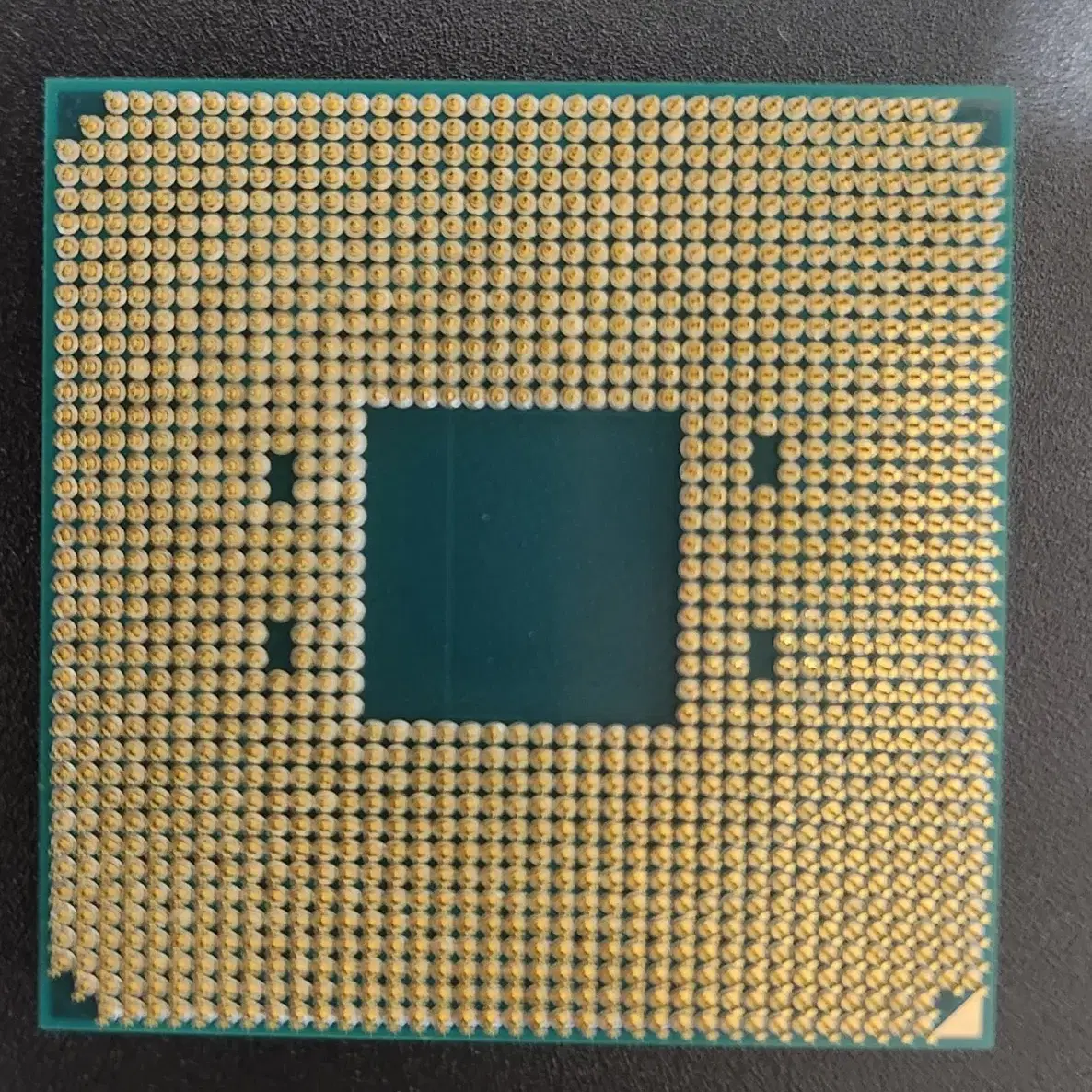 라이젠(AMD) 3900X CPU 팝니다.