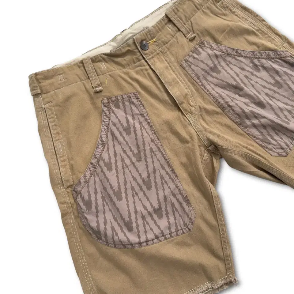 vintage zigzag khaki shorts