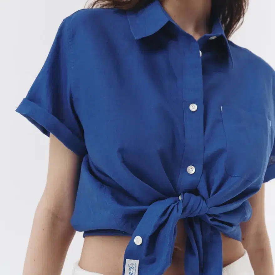 던스트/CROPPED LINEN SHIRT/blue/S