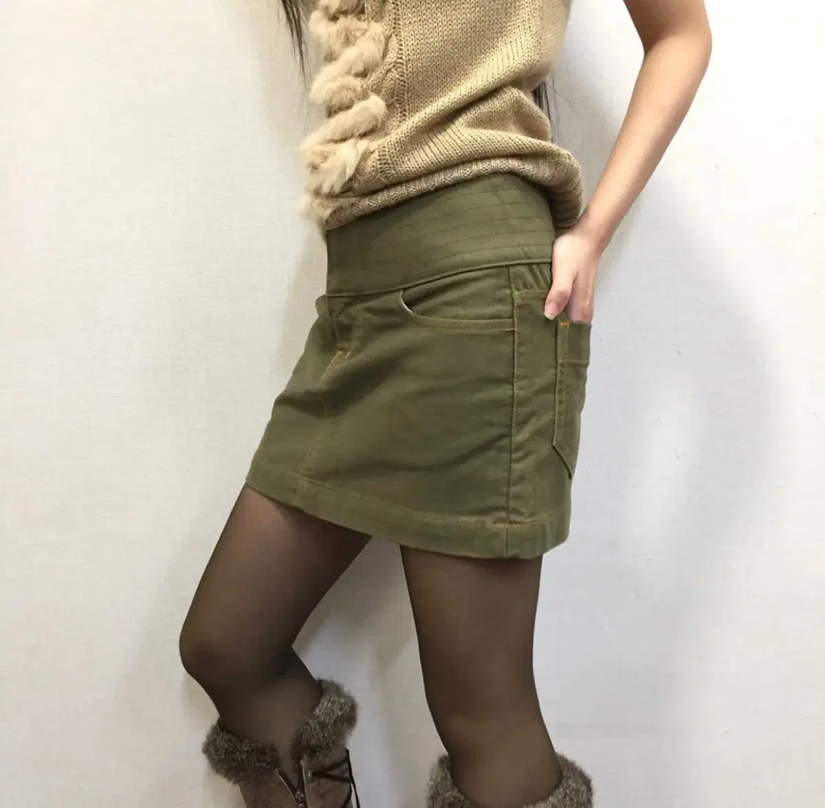 Vintage khaki stitch skirt