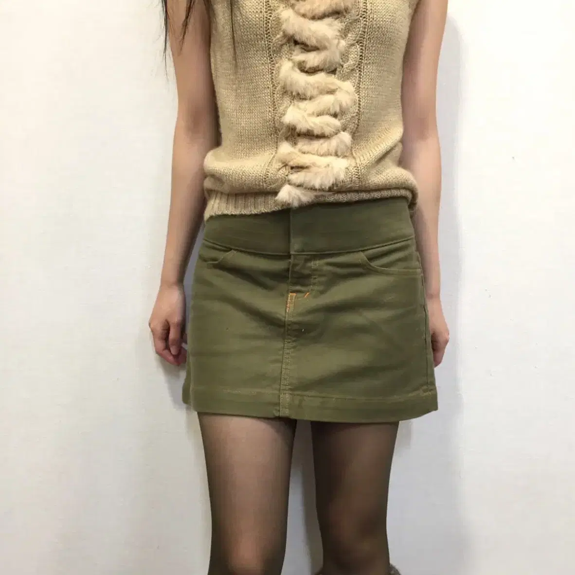 Vintage khaki stitch skirt