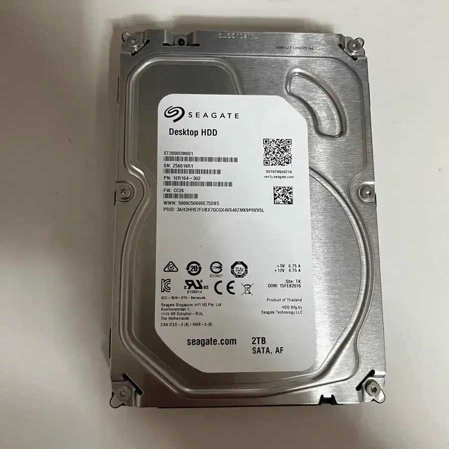 씨게이트 2TB HDD 팝니다.