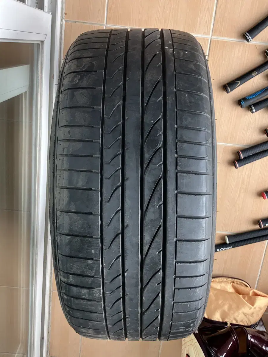 브리지스톤 포텐자 RE050A 245/40r19 94w