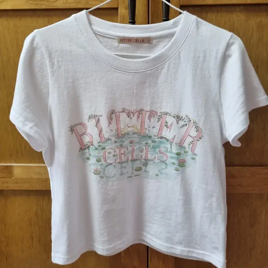 비터셀즈 mist logo tee-white 1size(crop fit)