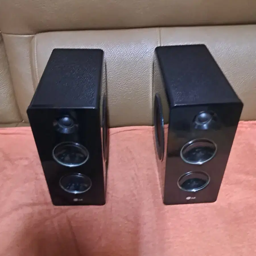 LG FBS162V  SPEAKER SET