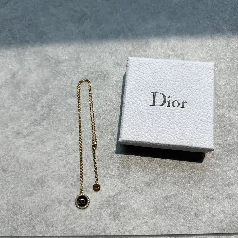 [OS] Dior 디올 여성 페티트 CD 바로크 진주 목걸이 팬던트