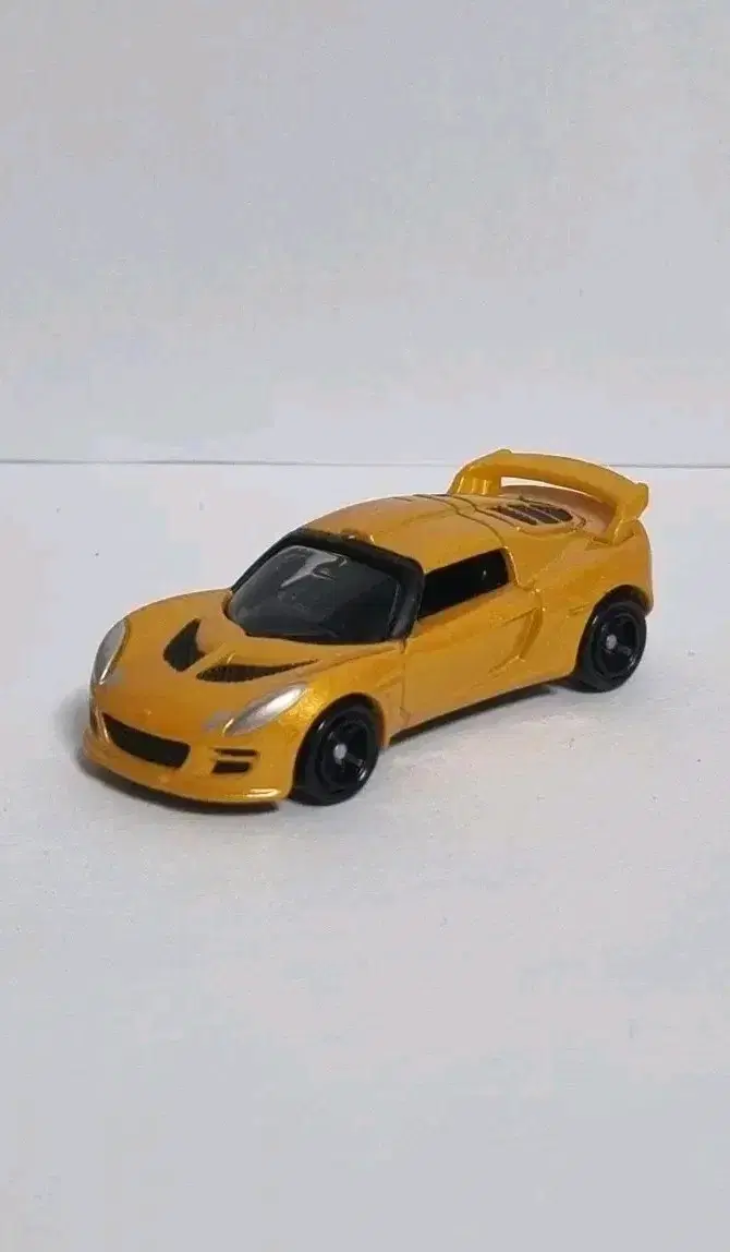 (Discontinued) Tomica No.50 Lotus Exy S