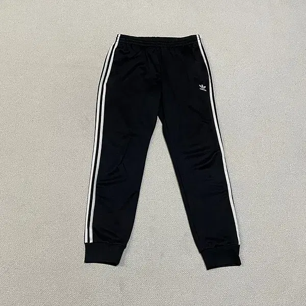 L Adidas Superstar Jogger Pants N.4248