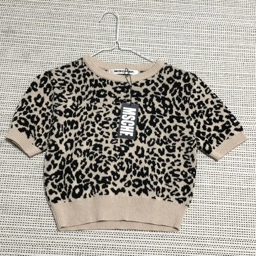 Mischief leopard knit __ s