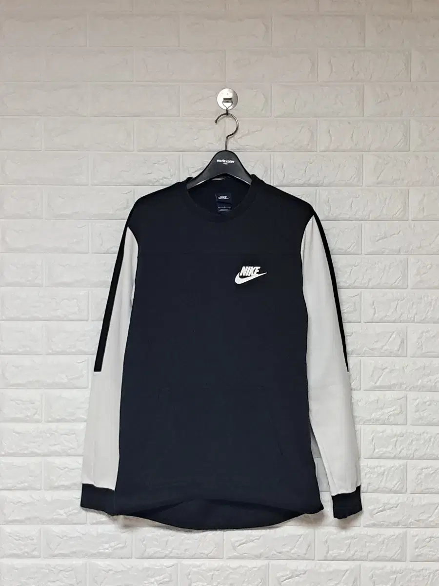 Nike Warm Up Tops